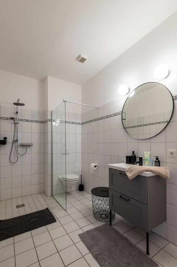 Exklusives Innenstadt Apartment - Parken - Smart-Tv - Kaffeevollautomat فيرنغروده المظهر الخارجي الصورة